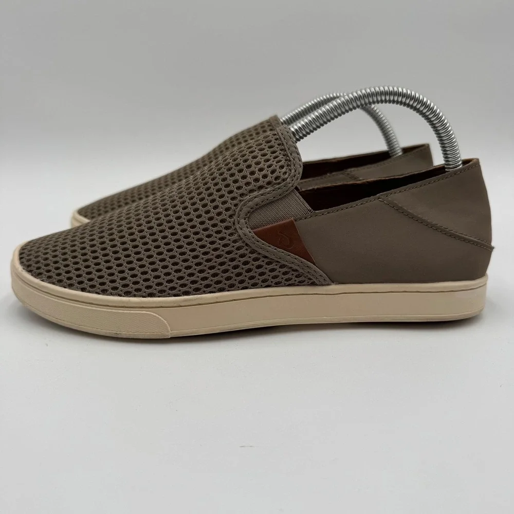 OluKai Pehuea Slip On Mesh Shoes Travel Casual Women 9 Olive Green Comfort Beach